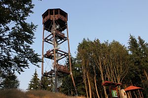 fotografie - Rozhledna na Markoušovickém hřebeni